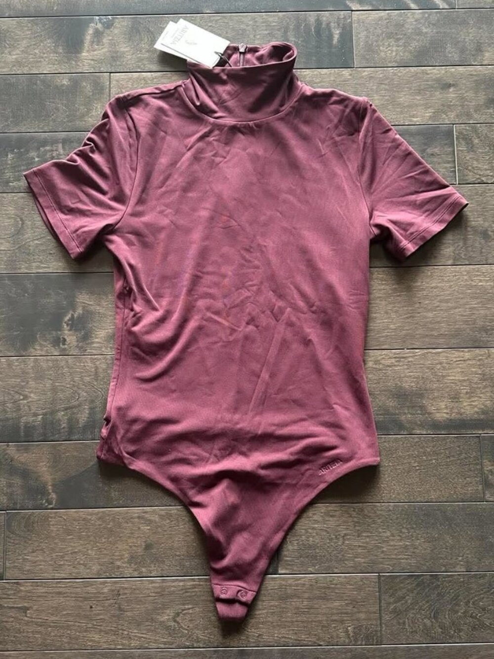 Aritzia Saunter Bodysuit - new with tags